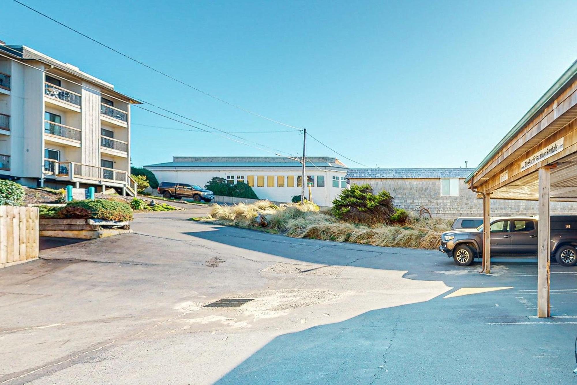 Sebastian'S Crib Condo Lincoln City Exterior photo